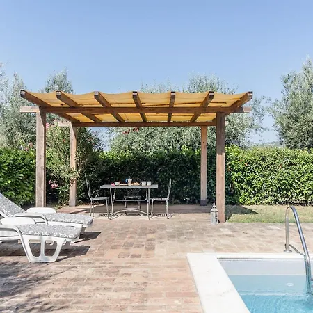 Guesthost - La E Bella, With Pool & Parking Apartamento Passignano sul Trasimeno
