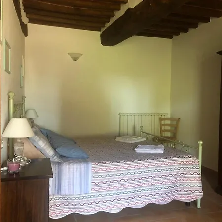 Apartment Guesthost - La E Bella, With Pool & Parking