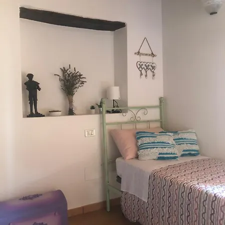 Guesthost - La E Bella, With Pool & Parking Apartment Passignano sul Trasimeno
