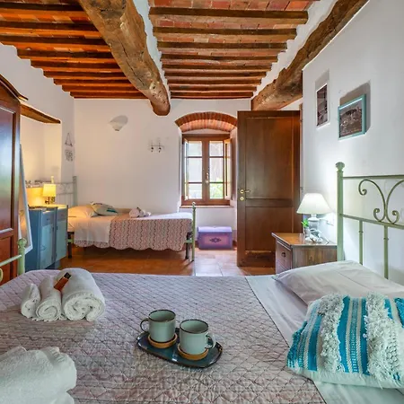 Guesthost - La E Bella, With Pool & Parking Apartamento *